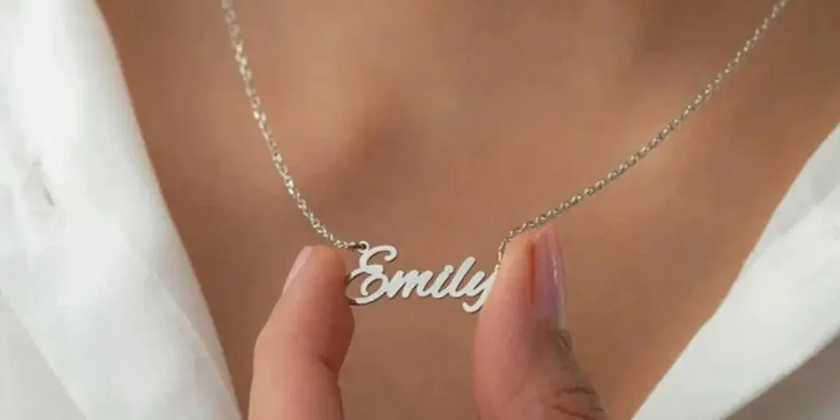 Jewelry gifts for girlfriend